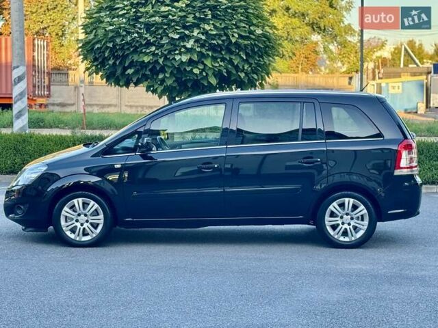 Чорний Опель Зафіра, об'ємом двигуна 1.7 л та пробігом 209 тис. км за 7950 $, фото 14 на Automoto.ua