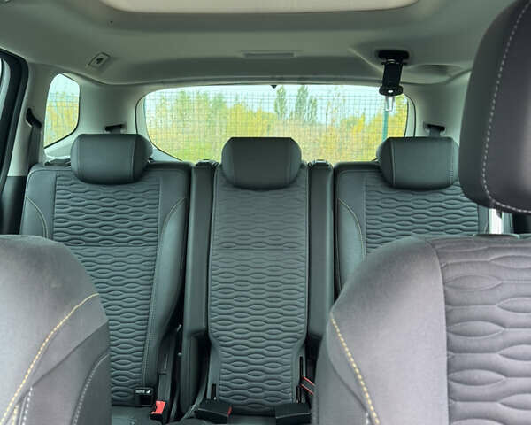 Опель Зафира 2012 в Луцке на Automoto.ua Черный Опель Зафира, объемом двигателя 1.96 л и пробегом 283 тыс. км за 11500 $, фото 21 на Automoto.ua