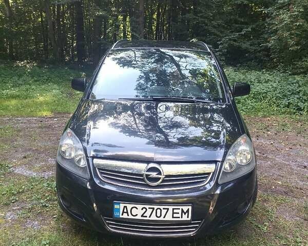 Опель Зафира 2012 в Ровно на Automoto.ua Черный Опель Зафира, объемом двигателя 1.7 л и пробегом 274 тыс. км за 7700 $, фото 2 на Automoto.ua