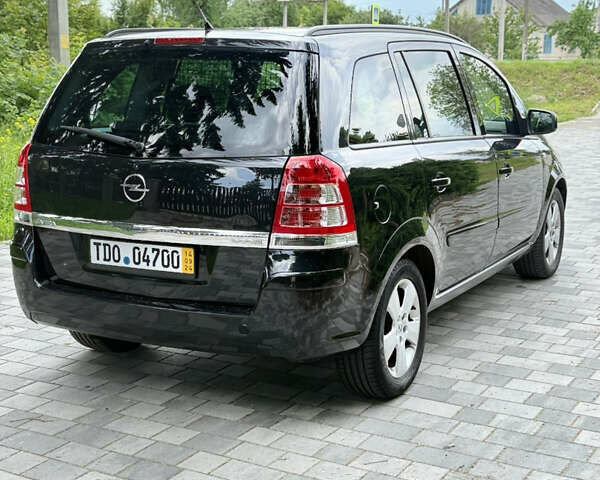 Опель Зафіра 2012 у Старокостянтинів на Automoto.ua Чорний Опель Зафіра, об'ємом двигуна 1.6 л та пробігом 226 тис. км за 7650 $, фото 5 на Automoto.ua