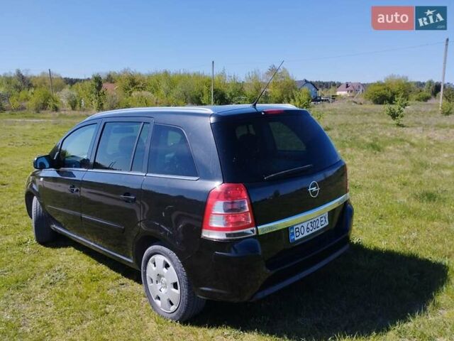 Черный Опель Зафира, объемом двигателя 1.6 л и пробегом 219 тыс. км за 7000 $, фото 5 на Automoto.ua