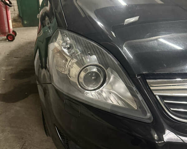 Черный Опель Зафира, объемом двигателя 1.8 л и пробегом 214 тыс. км за 7600 $, фото 9 на Automoto.ua