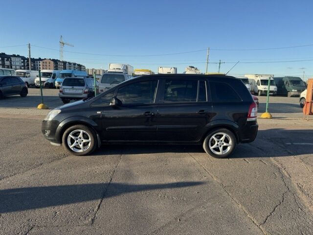 Чорний Опель Зафіра, об'ємом двигуна 0 л та пробігом 175 тис. км за 5437 $, фото 6 на Automoto.ua