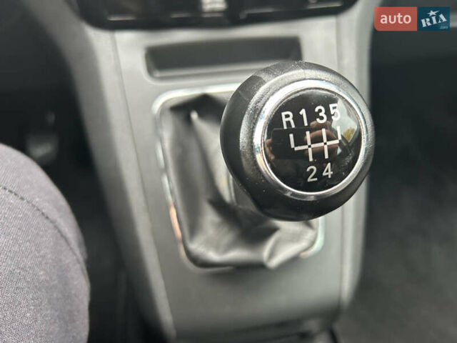 Опель Зафира 2012 в Чернигове на Automoto.ua Черный Опель Зафира, объемом двигателя 1.8 л и пробегом 239 тыс. км за 7799 $, фото 40 на Automoto.ua