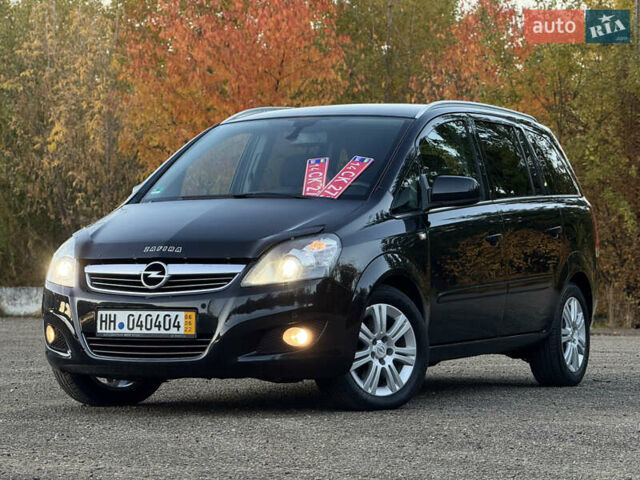 Черный Опель Зафира, объемом двигателя 1.7 л и пробегом 189 тыс. км за 8350 $, фото 137 на Automoto.ua