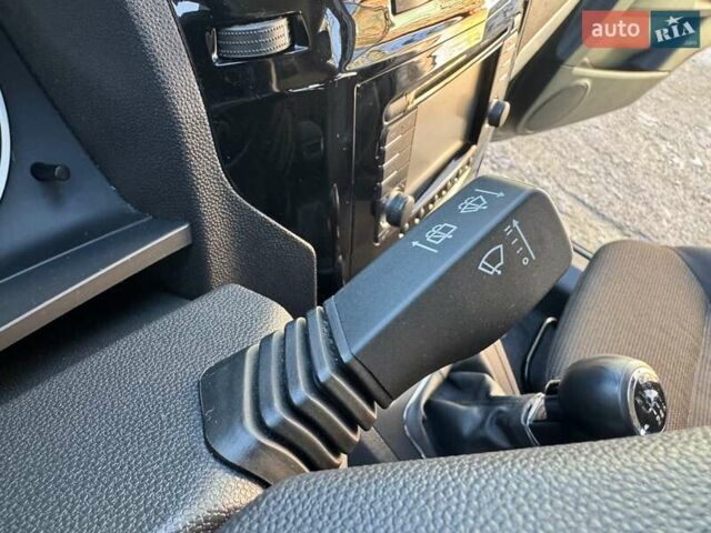 Чорний Опель Зафіра, об'ємом двигуна 1.7 л та пробігом 209 тис. км за 7950 $, фото 31 на Automoto.ua