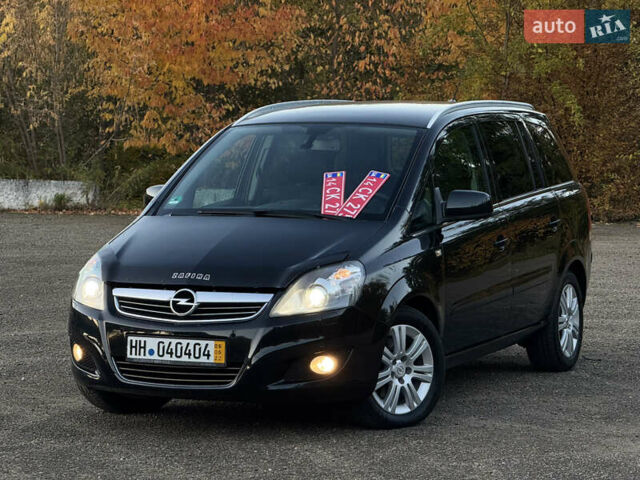 Черный Опель Зафира, объемом двигателя 1.7 л и пробегом 189 тыс. км за 8350 $, фото 134 на Automoto.ua