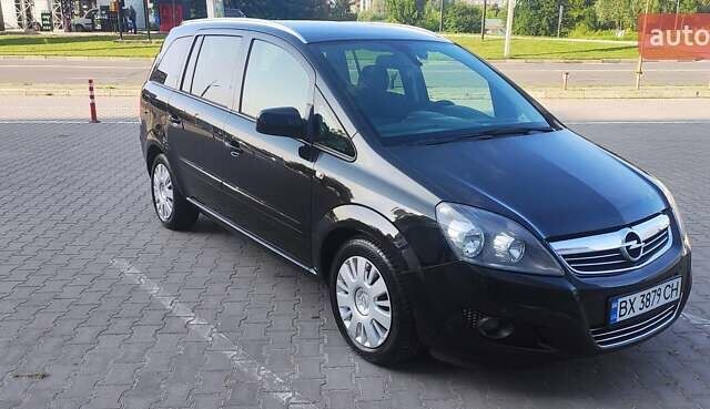 Опель Зафира 2012 в Хмельницком на Automoto.ua Черный Опель Зафира, объемом двигателя 1.7 л и пробегом 227 тыс. км за 8100 $, фото 7 на Automoto.ua