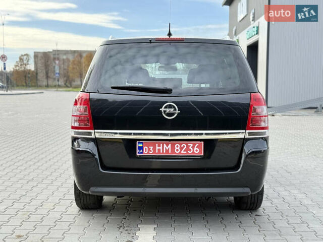 Черный Опель Зафира, объемом двигателя 1.8 л и пробегом 213 тыс. км за 7700 $, фото 9 на Automoto.ua