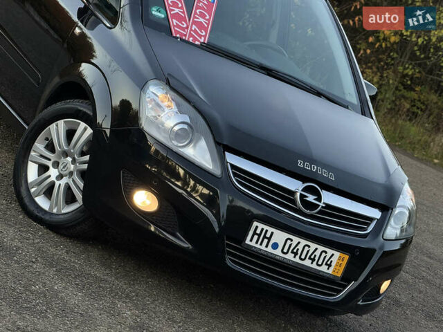 Черный Опель Зафира, объемом двигателя 1.7 л и пробегом 189 тыс. км за 8350 $, фото 129 на Automoto.ua