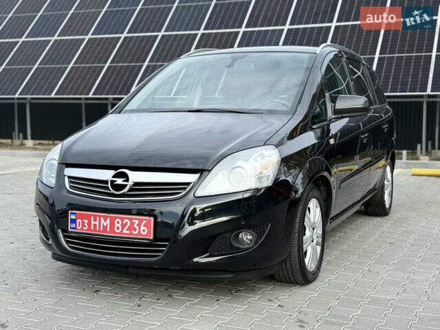 Черный Опель Зафира, объемом двигателя 1.8 л и пробегом 213 тыс. км за 7700 $, фото 4 на Automoto.ua