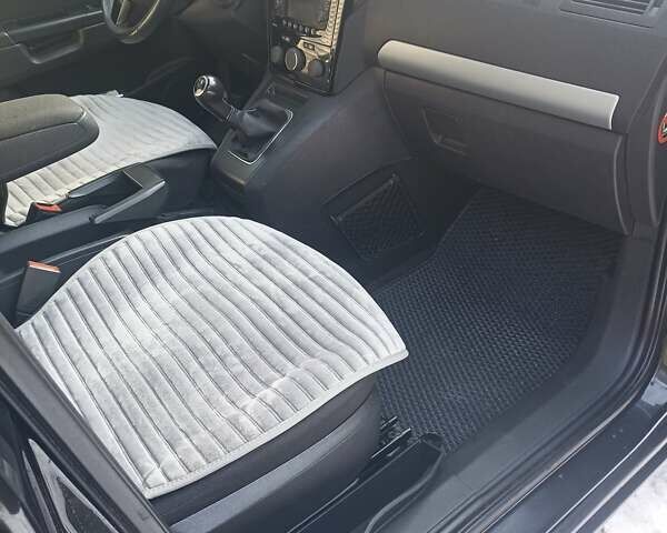 Опель Зафира 2012 в Самборе на Automoto.ua Черный Опель Зафира, объемом двигателя 1.7 л и пробегом 178 тыс. км за 8100 $, фото 24 на Automoto.ua