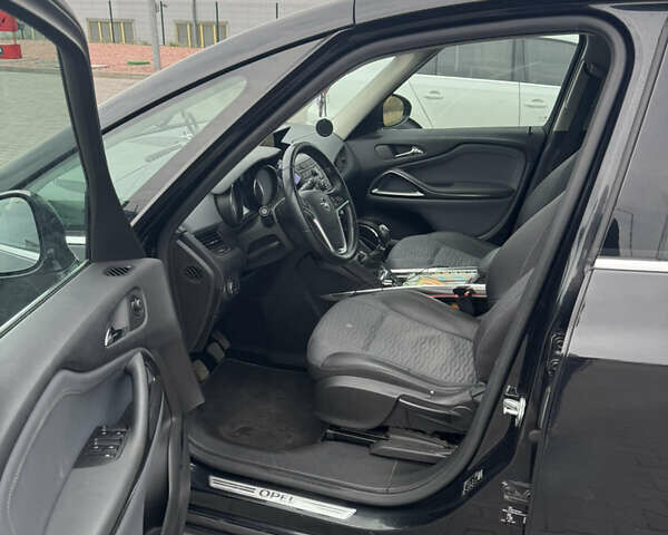 Опель Зафира 2012 в Луцке на Automoto.ua Черный Опель Зафира, объемом двигателя 1.96 л и пробегом 283 тыс. км за 11500 $, фото 10 на Automoto.ua