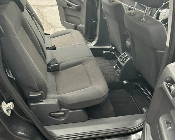 Опель Зафира 2012 в Чернигове на Automoto.ua Черный Опель Зафира, объемом двигателя 1.8 л и пробегом 239 тыс. км за 7799 $, фото 29 на Automoto.ua