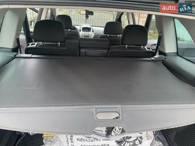 Черный Опель Зафира, объемом двигателя 0 л и пробегом 212 тыс. км за 7800 $, фото 14 на Automoto.ua