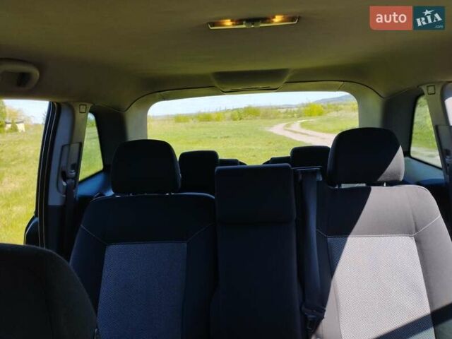 Черный Опель Зафира, объемом двигателя 1.6 л и пробегом 219 тыс. км за 7000 $, фото 24 на Automoto.ua