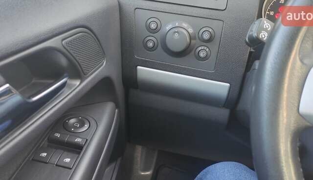 Опель Зафира 2012 в Хмельницком на Automoto.ua Черный Опель Зафира, объемом двигателя 1.7 л и пробегом 227 тыс. км за 8100 $, фото 27 на Automoto.ua