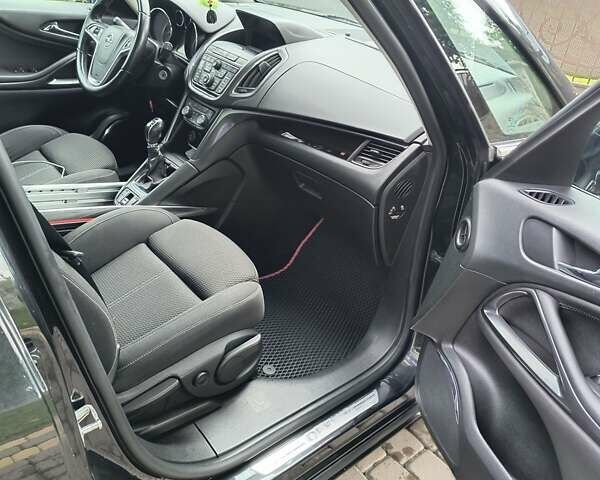 Черный Опель Зафира, объемом двигателя 1.96 л и пробегом 242 тыс. км за 9500 $, фото 49 на Automoto.ua