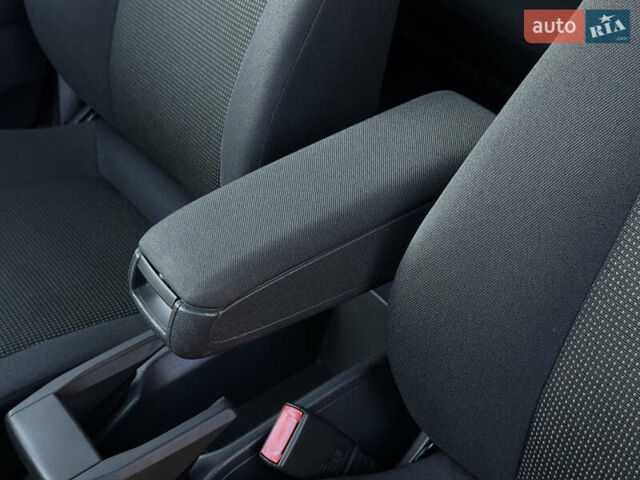 Черный Опель Зафира, объемом двигателя 1.7 л и пробегом 189 тыс. км за 8350 $, фото 59 на Automoto.ua