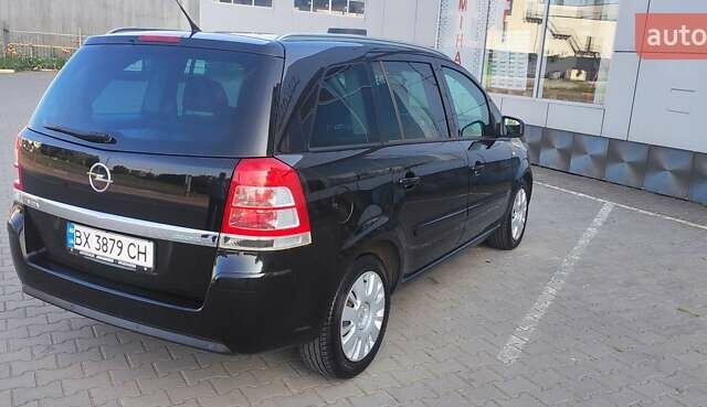 Опель Зафира 2012 в Хмельницком на Automoto.ua Черный Опель Зафира, объемом двигателя 1.7 л и пробегом 227 тыс. км за 8100 $, фото 5 на Automoto.ua