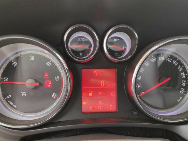 Опель Зафира 2012 в Рахове на Automoto.ua Черный Опель Зафира, объемом двигателя 2 л и пробегом 205 тыс. км за 10000 $, фото 6 на Automoto.ua