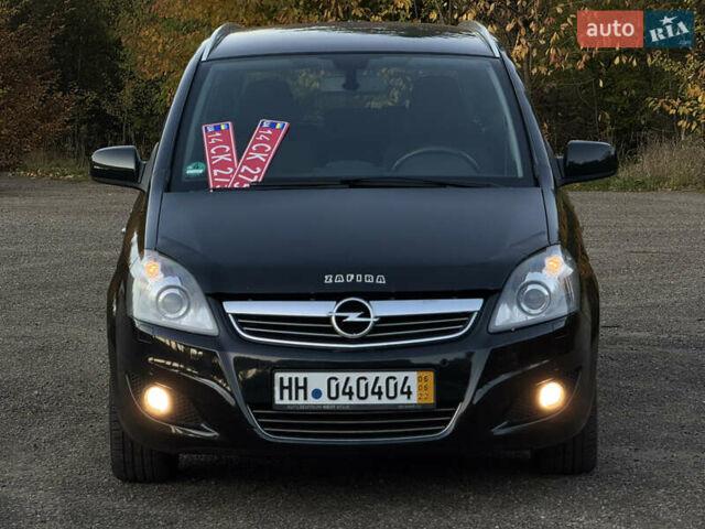 Черный Опель Зафира, объемом двигателя 1.7 л и пробегом 189 тыс. км за 8350 $, фото 123 на Automoto.ua