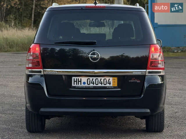 Черный Опель Зафира, объемом двигателя 1.7 л и пробегом 189 тыс. км за 8350 $, фото 122 на Automoto.ua