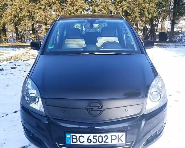Опель Зафира 2012 в Самборе на Automoto.ua Черный Опель Зафира, объемом двигателя 1.7 л и пробегом 178 тыс. км за 8100 $, фото 1 на Automoto.ua