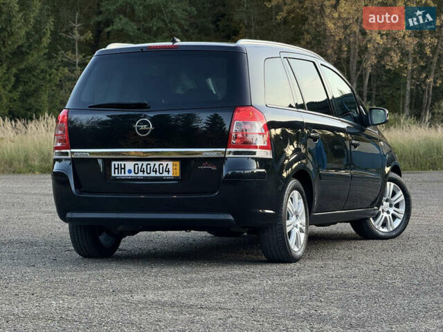 Черный Опель Зафира, объемом двигателя 1.7 л и пробегом 189 тыс. км за 8350 $, фото 22 на Automoto.ua