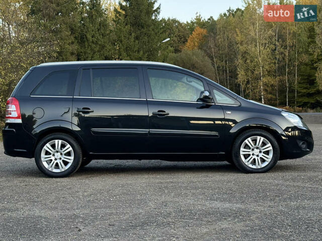 Черный Опель Зафира, объемом двигателя 1.7 л и пробегом 189 тыс. км за 8350 $, фото 38 на Automoto.ua