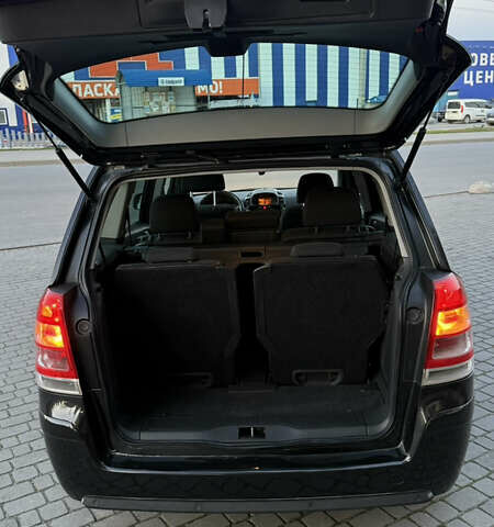 Черный Опель Зафира, объемом двигателя 1.7 л и пробегом 209 тыс. км за 8500 $, фото 28 на Automoto.ua