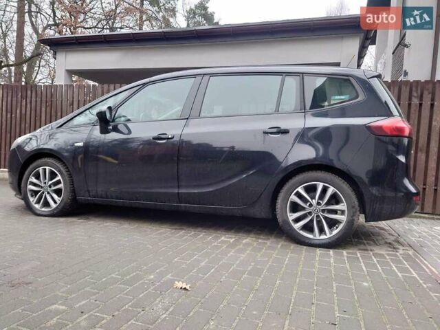 Черный Опель Зафира, объемом двигателя 1.8 л и пробегом 155 тыс. км за 10500 $, фото 5 на Automoto.ua