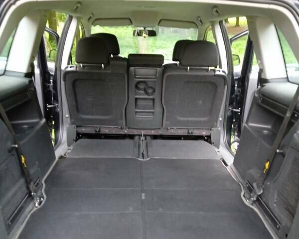 Чорний Опель Зафіра, об'ємом двигуна 1.8 л та пробігом 204 тис. км за 8900 $, фото 13 на Automoto.ua