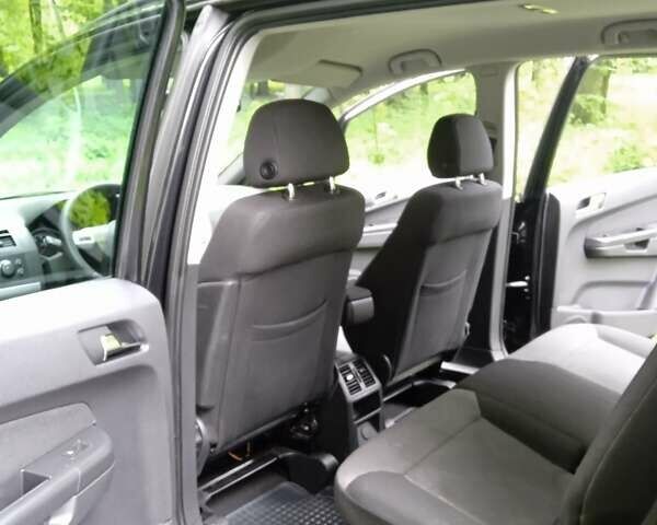 Чорний Опель Зафіра, об'ємом двигуна 1.8 л та пробігом 204 тис. км за 8900 $, фото 23 на Automoto.ua