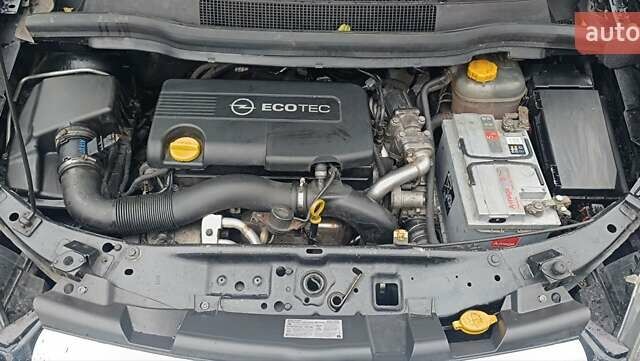 Черный Опель Зафира, объемом двигателя 1.7 л и пробегом 266 тыс. км за 8000 $, фото 23 на Automoto.ua