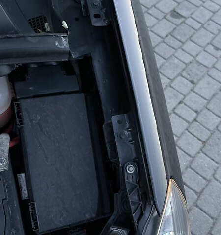 Черный Опель Зафира, объемом двигателя 1.7 л и пробегом 209 тыс. км за 8500 $, фото 43 на Automoto.ua