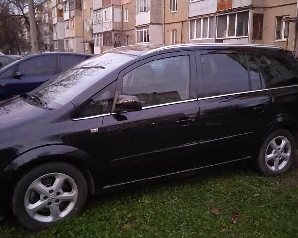 Черный Опель Зафира, объемом двигателя 1.7 л и пробегом 278 тыс. км за 9800 $, фото 1 на Automoto.ua