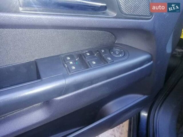 Черный Опель Зафира, объемом двигателя 1.8 л и пробегом 218 тыс. км за 6900 $, фото 11 на Automoto.ua