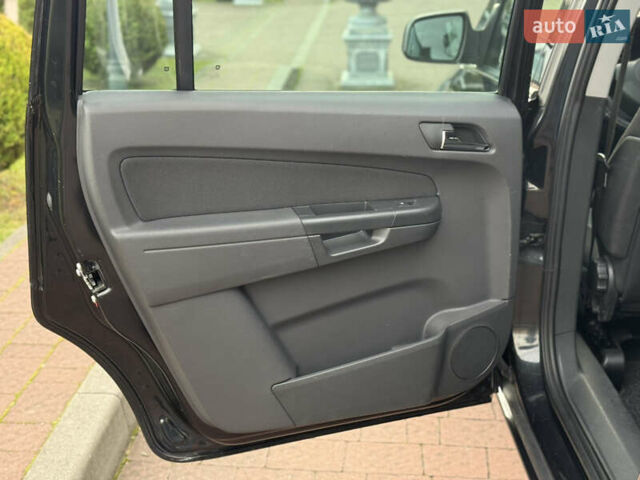 Опель Зафира 2014 в Стрые на Automoto.ua Черный Опель Зафира, объемом двигателя 1.7 л и пробегом 232 тыс. км за 8450 $, фото 49 на Automoto.ua