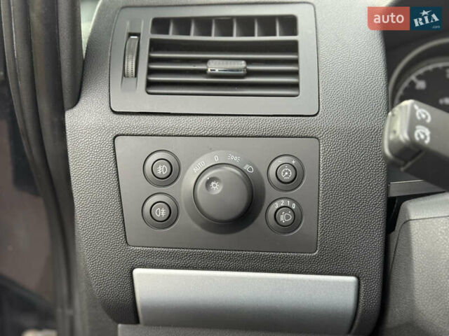 Опель Зафира 2014 в Стрые на Automoto.ua Черный Опель Зафира, объемом двигателя 1.7 л и пробегом 232 тыс. км за 8450 $, фото 43 на Automoto.ua