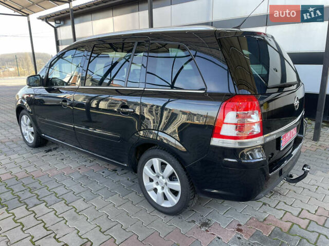 Черный Опель Зафира, объемом двигателя 1.7 л и пробегом 227 тыс. км за 8900 $, фото 10 на Automoto.ua