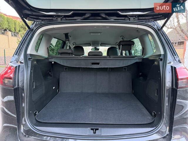 Черный Опель Зафира, объемом двигателя 1.6 л и пробегом 215 тыс. км за 9399 $, фото 22 на Automoto.ua