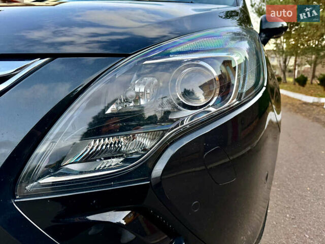 Черный Опель Зафира, объемом двигателя 1.6 л и пробегом 215 тыс. км за 9399 $, фото 27 на Automoto.ua