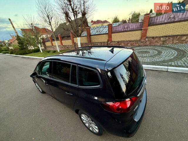 Черный Опель Зафира, объемом двигателя 1.6 л и пробегом 215 тыс. км за 9399 $, фото 12 на Automoto.ua