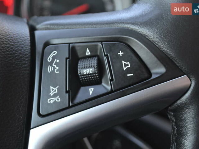 Черный Опель Зафира, объемом двигателя 1.96 л и пробегом 165 тыс. км за 13200 $, фото 37 на Automoto.ua