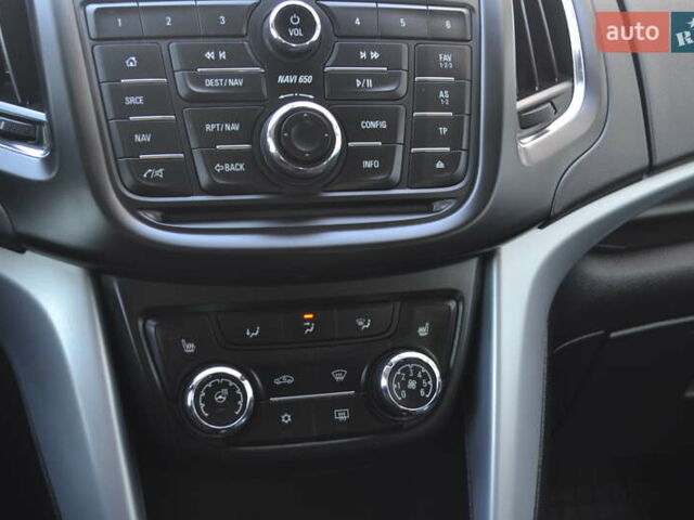 Черный Опель Зафира, объемом двигателя 1.96 л и пробегом 165 тыс. км за 13200 $, фото 39 на Automoto.ua