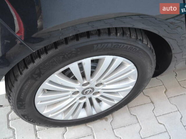 Черный Опель Зафира, объемом двигателя 1.96 л и пробегом 165 тыс. км за 13200 $, фото 5 на Automoto.ua