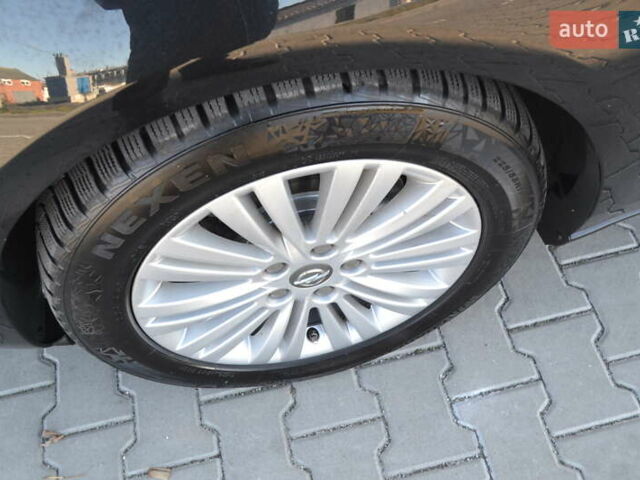 Черный Опель Зафира, объемом двигателя 1.96 л и пробегом 165 тыс. км за 13200 $, фото 18 на Automoto.ua