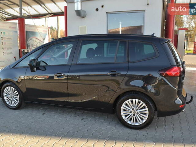 Черный Опель Зафира, объемом двигателя 1.96 л и пробегом 165 тыс. км за 13200 $, фото 11 на Automoto.ua