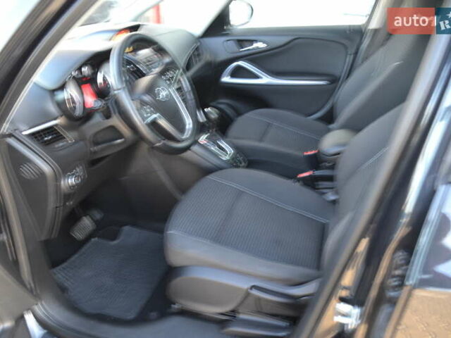 Черный Опель Зафира, объемом двигателя 1.96 л и пробегом 165 тыс. км за 13200 $, фото 17 на Automoto.ua